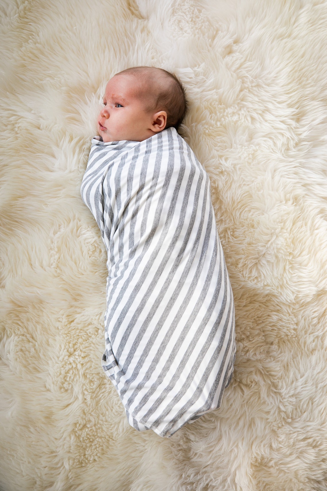 Baby Swaddlegender Neutralbaby Blanketmaternity Robegrey Etsy