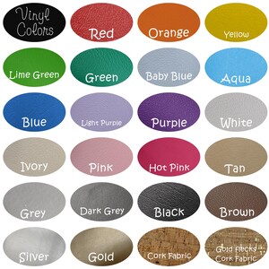 Puede incluir: Una carta de colores con varios colores de vinilo. La carta incluye un &oacute;valo negro con el texto "Vinyl Colors", y &oacute;valos en rojo, naranja, amarillo, verde lima, verde, azul beb&eacute;, aguamarina, azul, lila, morado, blanco, marfil, rosa, rosa fuerte, marr&oacute;n, gris, gris oscuro, negro, marr&oacute;n, plata, oro y tejido de corcho.