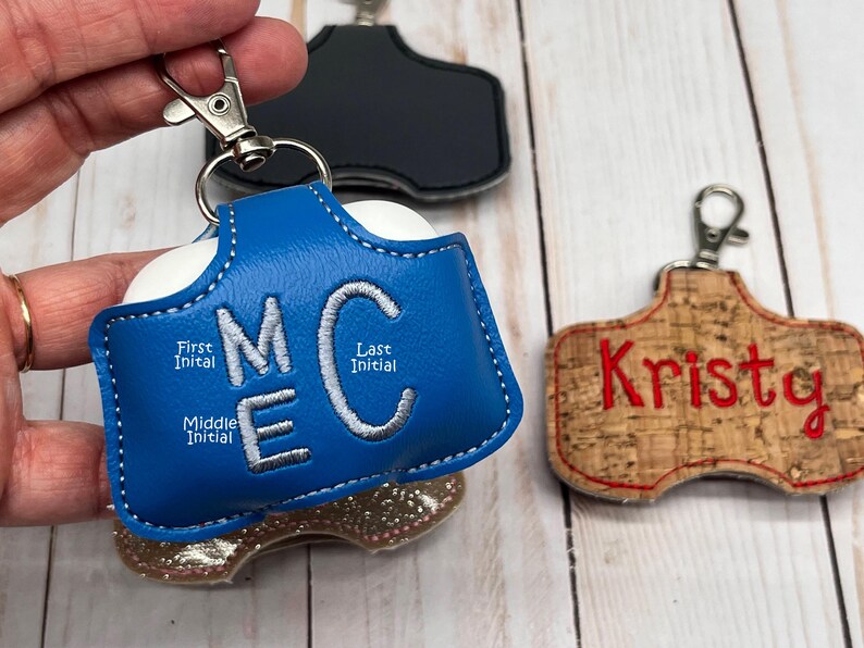 AirPods Case, AirPods Holder, AirPods Pro 2, AirPods Pro 3, Custom Case, Airpods Keychain, Personalized Airpods Holder, Monogram Holder image 2