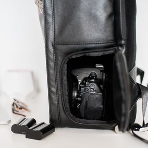 The Tog Bag. The stylish camera bag. image 4