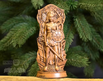 Oak Morrigan Goddess Statue: Celtic Altar Decor