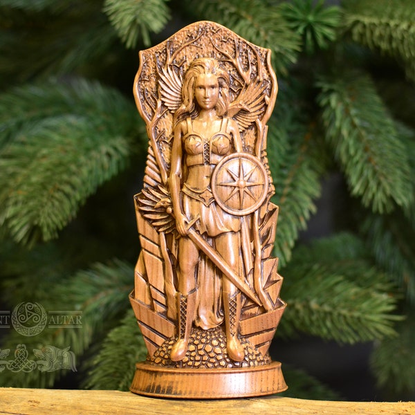 Morrigan statue, Goddess wooden statue Celtic Goddess, Morrigan wood figure Wooden carved statuette Statue for the home altar