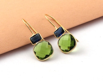 Magnifique péridot, améthyste verte, pierre précieuse de préhnite, bijoux de boucles d'oreilles en plaqué or avec lunette, boucles d'oreilles pendantes à crochet, bijoux faits main EJ-1801
