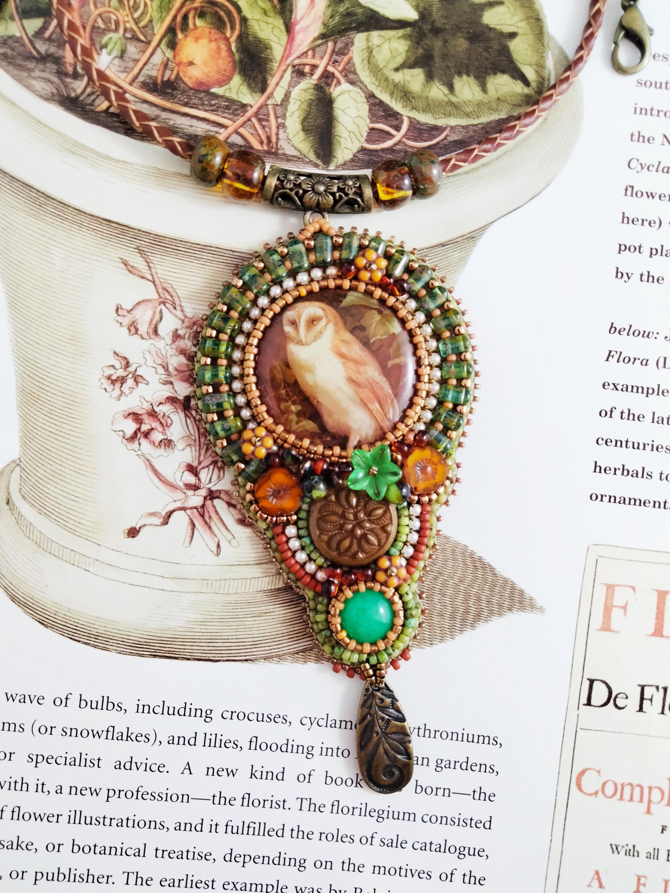 Owl Totem Necklace. Aventurine Stone.