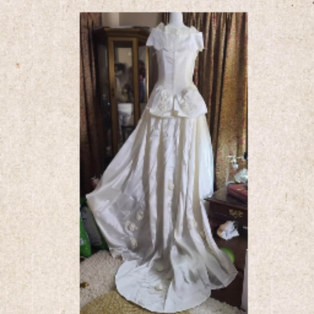 Vintage Elegant off White Wedding Dress - Etsy