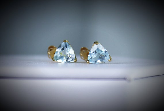 1 ct Blue Topaz 10kt Gold Setting Triangle Trilli… - image 2