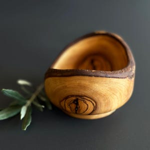 Olive Wood Rustic Bowls, Natural Wooden Edge Bowl, 4 inches Snack Bowl,
