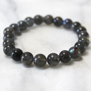 Reiki Charged Labradorite Bracelet - Stress Relief, Grief, Female Energy, Psychic Abilities, Attract Wealth - New Age Gift, Metaphysical