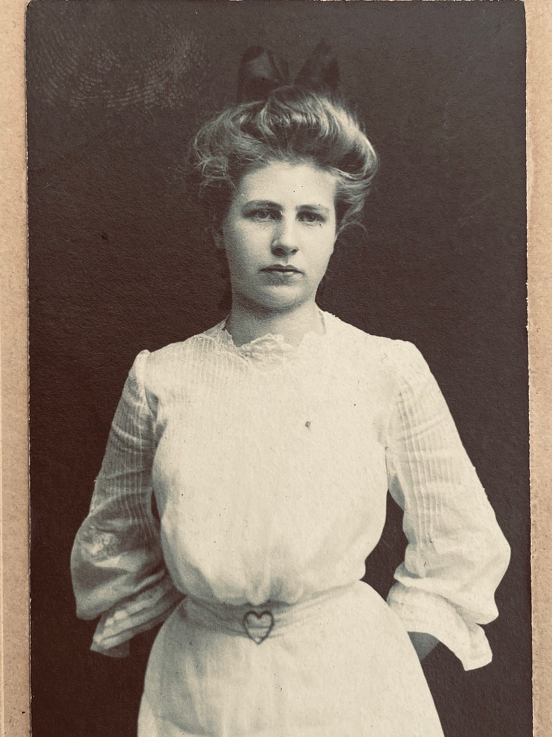 VictorianEdwardian 1800s Antique Cabinet Card Photo of a Young Woman 19th Century