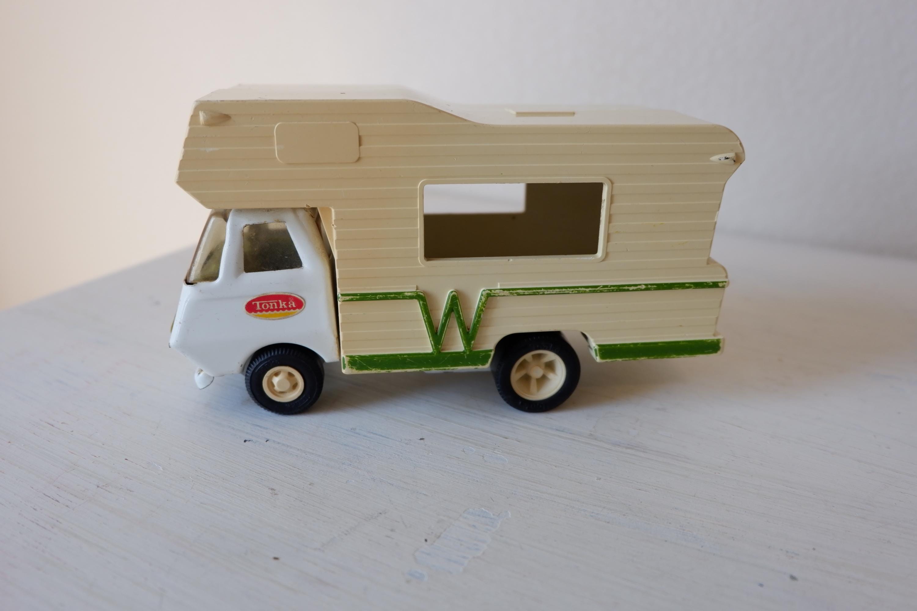 Tonka Winnebago Indian Barbie Winnebago 1970s Tonka WINNEBAGO