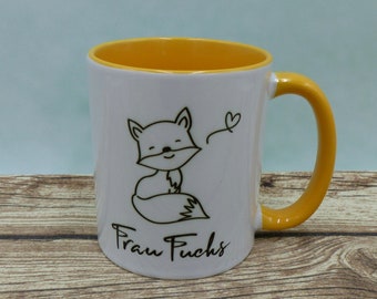 Tasse mit Namen Fuchs mit Herz Black & White in Wunschfarbe