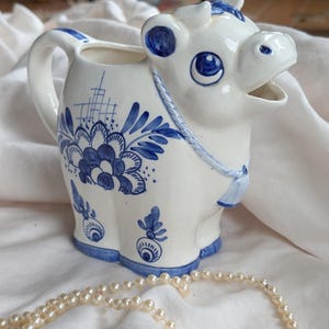 Delft Blue Cow Creamer Pitcher – White & Blue Ceramic with Windmill Floral Motif –  Farmhouse Decor