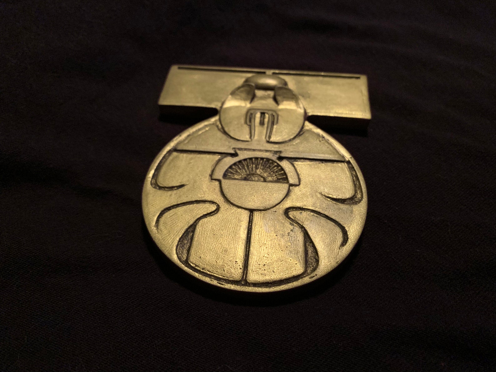 Médaille Han Solo De Yavin - Réplique Officielle Star Wars En Or Pour Collectionneurs