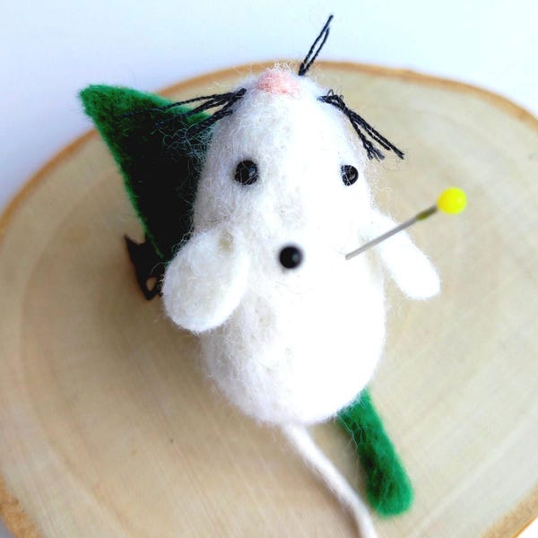 Mouse Pincushion - Etsy