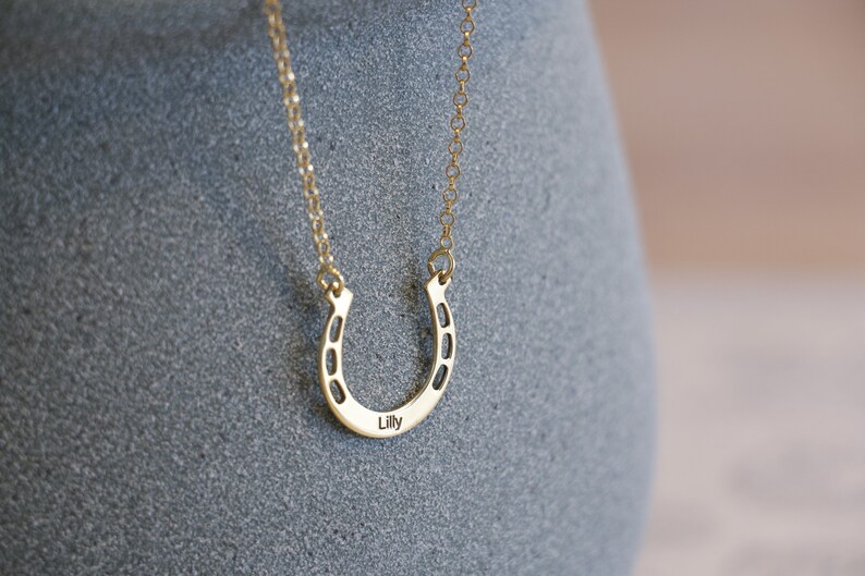 14K Solid Gold Horseshoe Necklace Personalized Minimalist Etsy