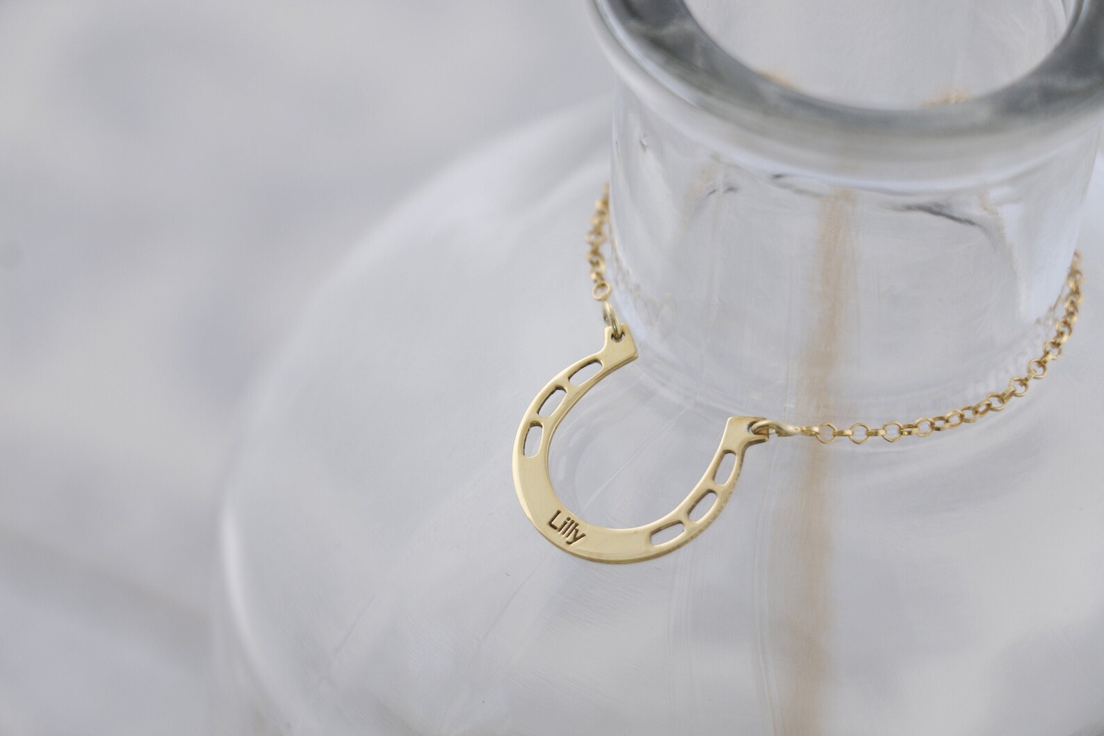 14K Solid Gold Horseshoe Necklace Personalized Minimalist Etsy