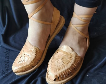 Closed Toe Huaraches for Women, Roman Style Leather Sandals | Handmade Mexican Artisan Sandals | Summer Shoes