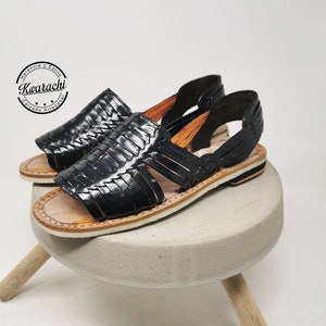 Black Huaraches for women, leather sandals