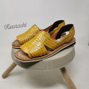 Women&#39;s Huaraches in Mustard Yellow - Style and Comfort for Your Feet