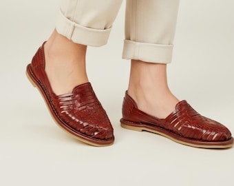 women's leather huaraches, Mexican huaraches, mexican sandal, Handmade,