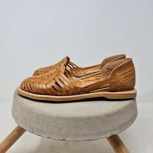 Sandalias mexicanas para mujer, huaraches color marrón hechos a mano en Mexico imagen 2