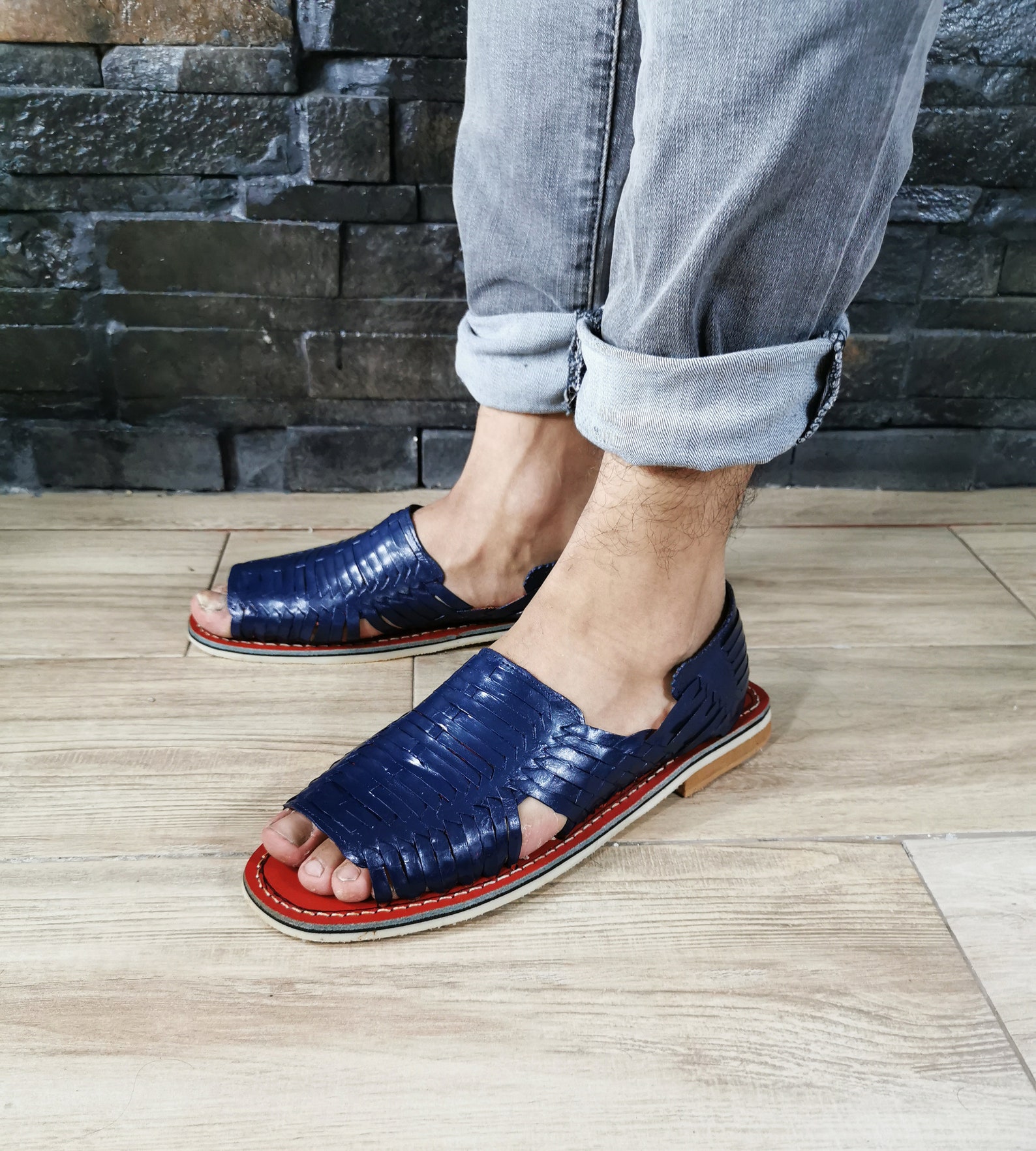navy blue huaraches mens