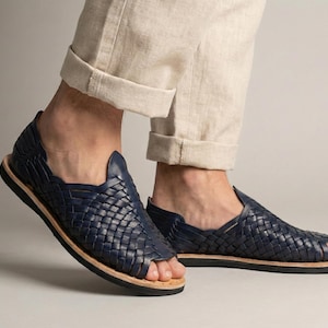 Huaraches da uomo blu navy con tacco a spillo - Suola in gomma e chiodi - Calzature messicane resistenti - Spedizione diretta dal Messico immagine 1