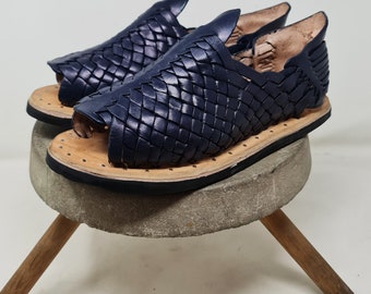 Huaraches Petatillo Men Navy Blue - Pneu et semelle à ongles - Chaussures mexicaines durables - Expédition directe depuis le Mexique