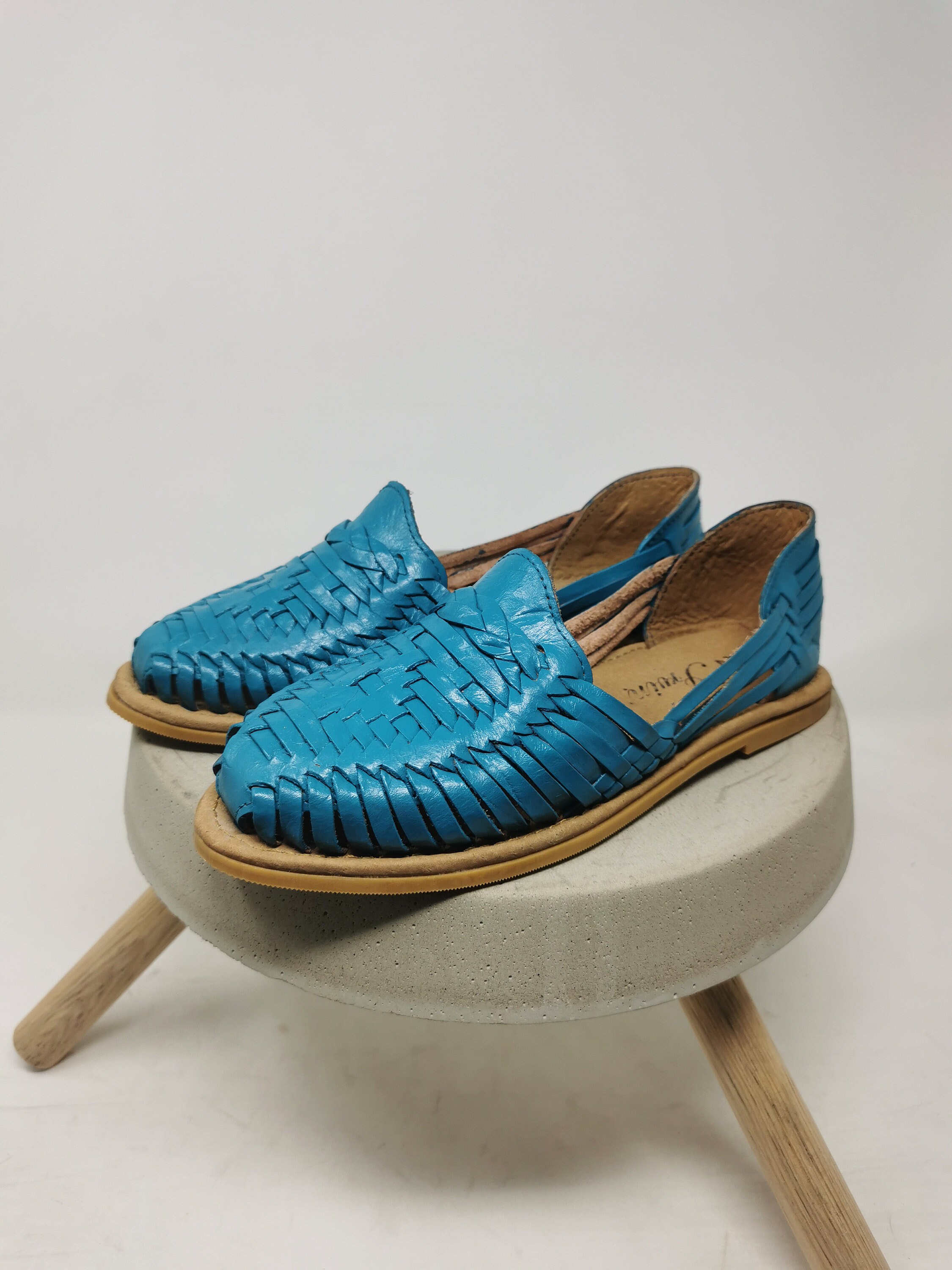 womens blue huaraches