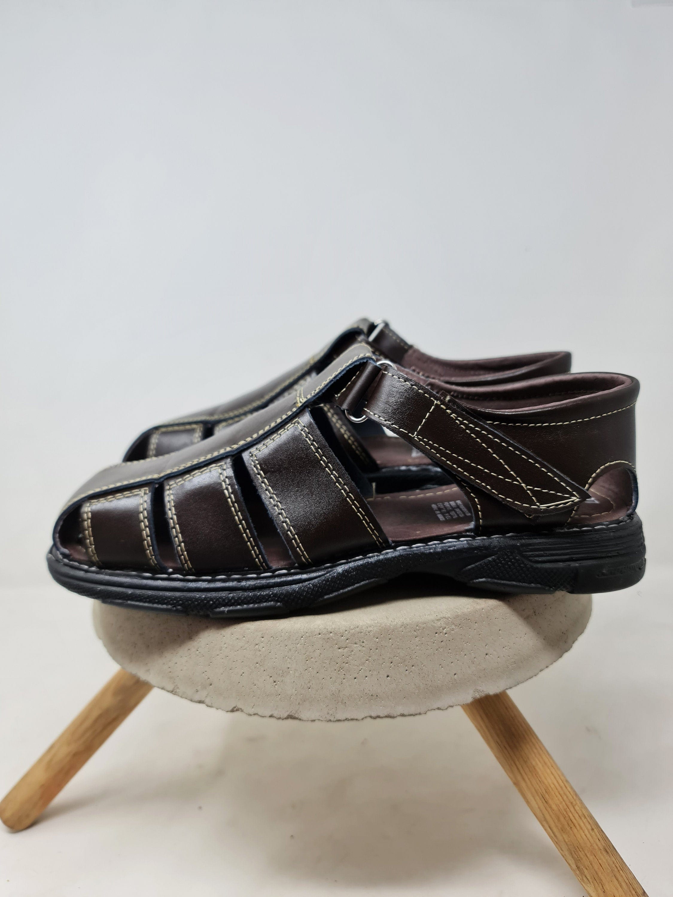 Sandales en cuir pour homme. Huaraches mexicaines pour homme, sandales fermées.