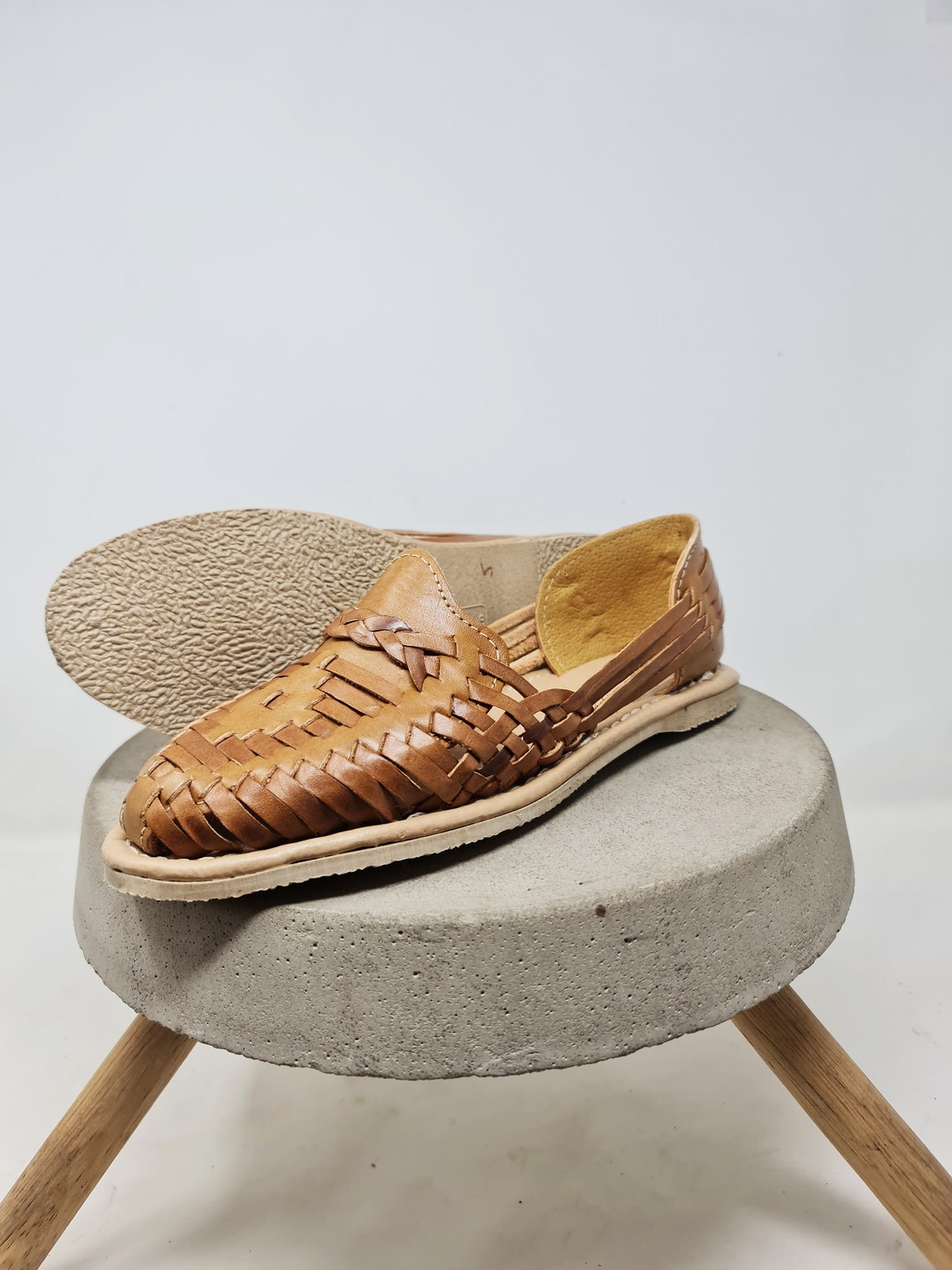 womens huarache size 7