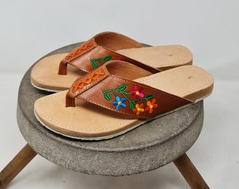 Handmade open heel huaraches for women - Unique and comfortable design