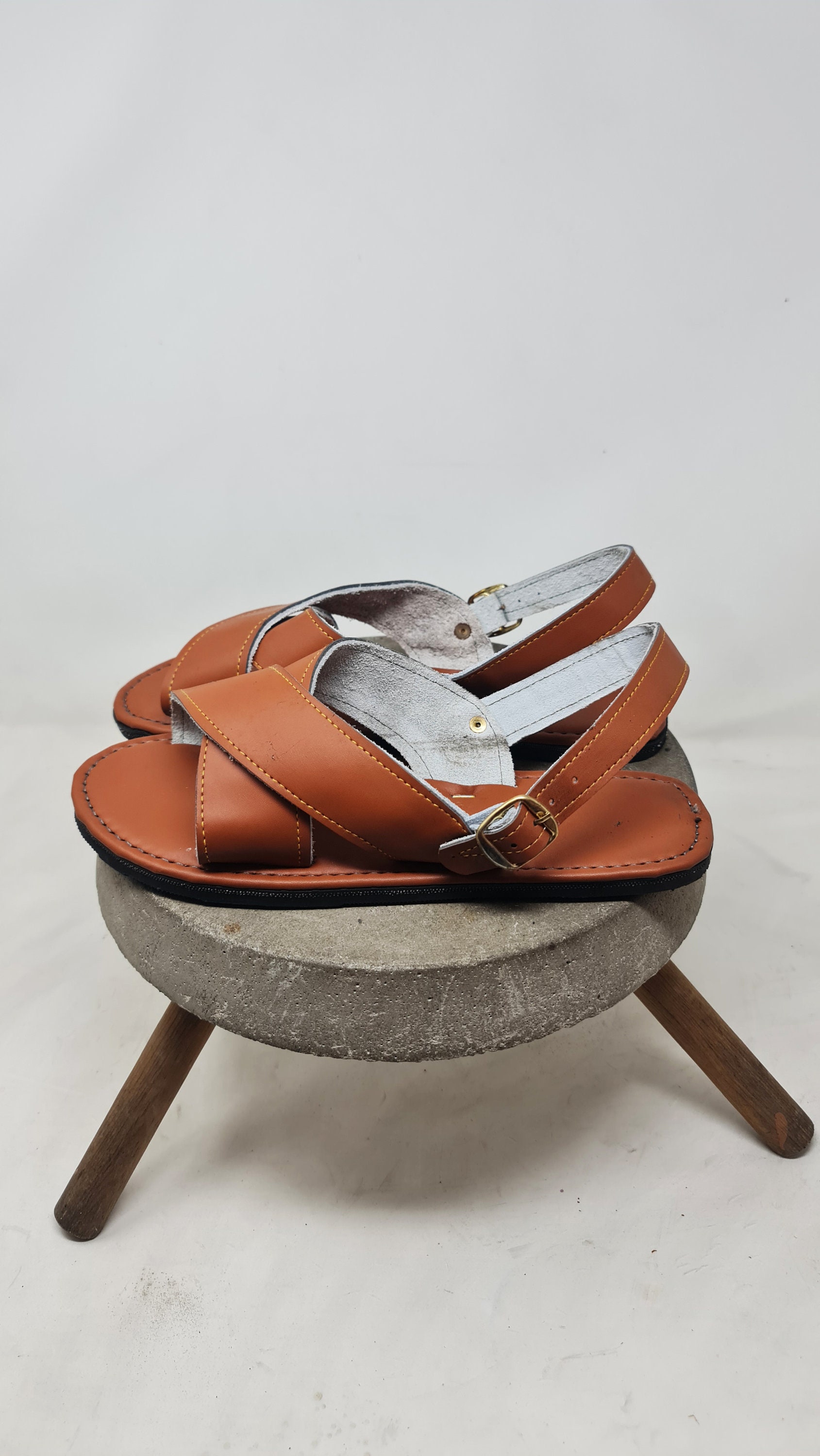 2-strap Crossover Huaraches for Men - Honey or Dark Brown 2-strap Crossover Huaraches for Men - Honey or Dark Brown