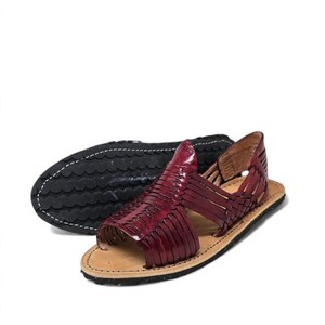 Huaraches tintos para hombre