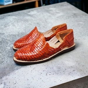 Mexican Huaraches for Women in Oak Color - Leather Sole, Hand Painted, Exclusive and Authentic, Direct Shipping from Mexico