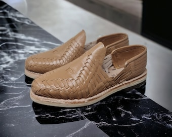 Mexican Huaraches for Men in Taupe Color | Comfort and Neutral Style | Closed Toe | Direct Shipping from Mexico