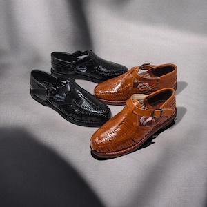 Mens huaraches with strap, Closed toe sandals. Made in Mexico, size 7 US - 14 US