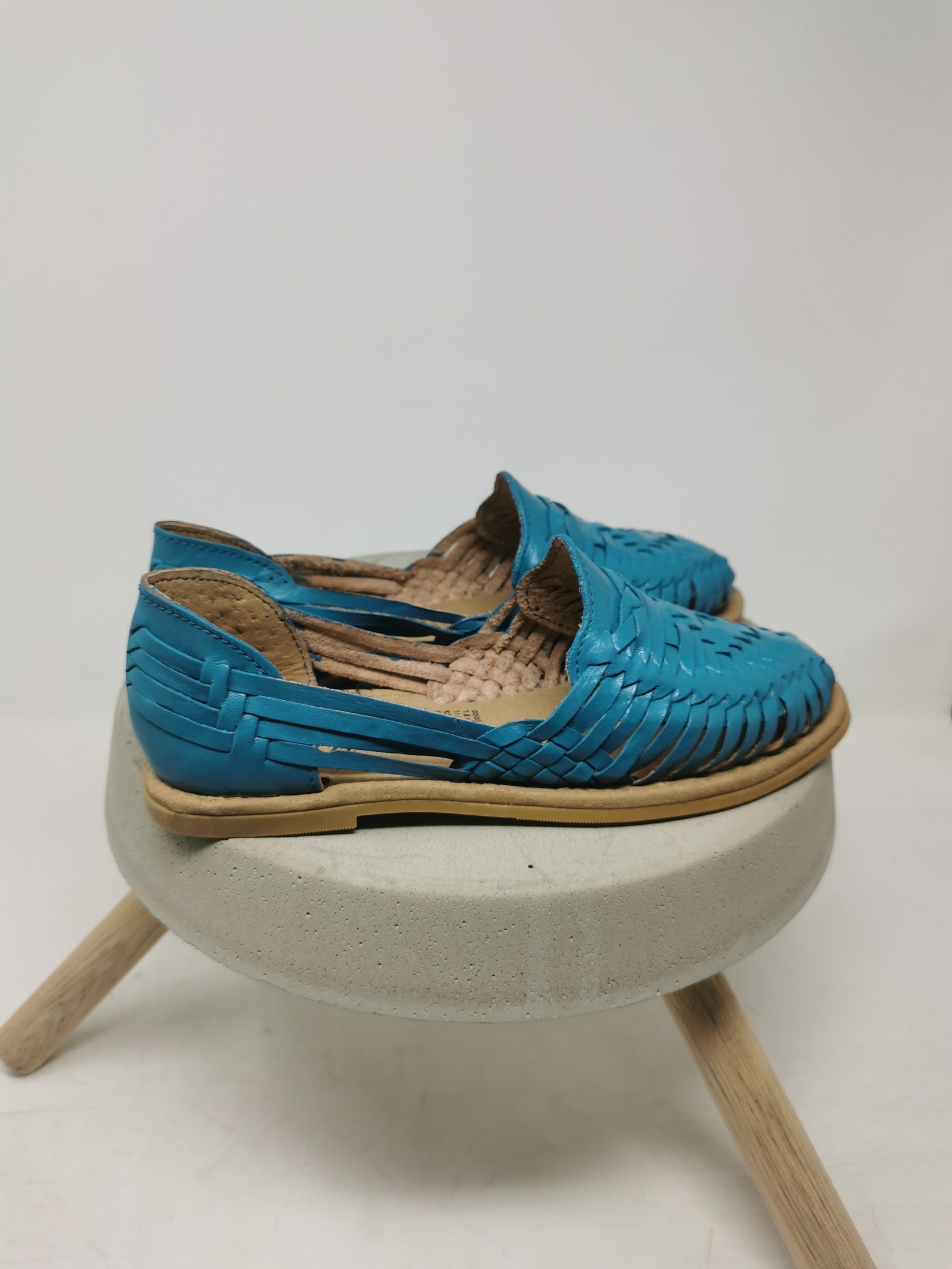 womens blue huaraches