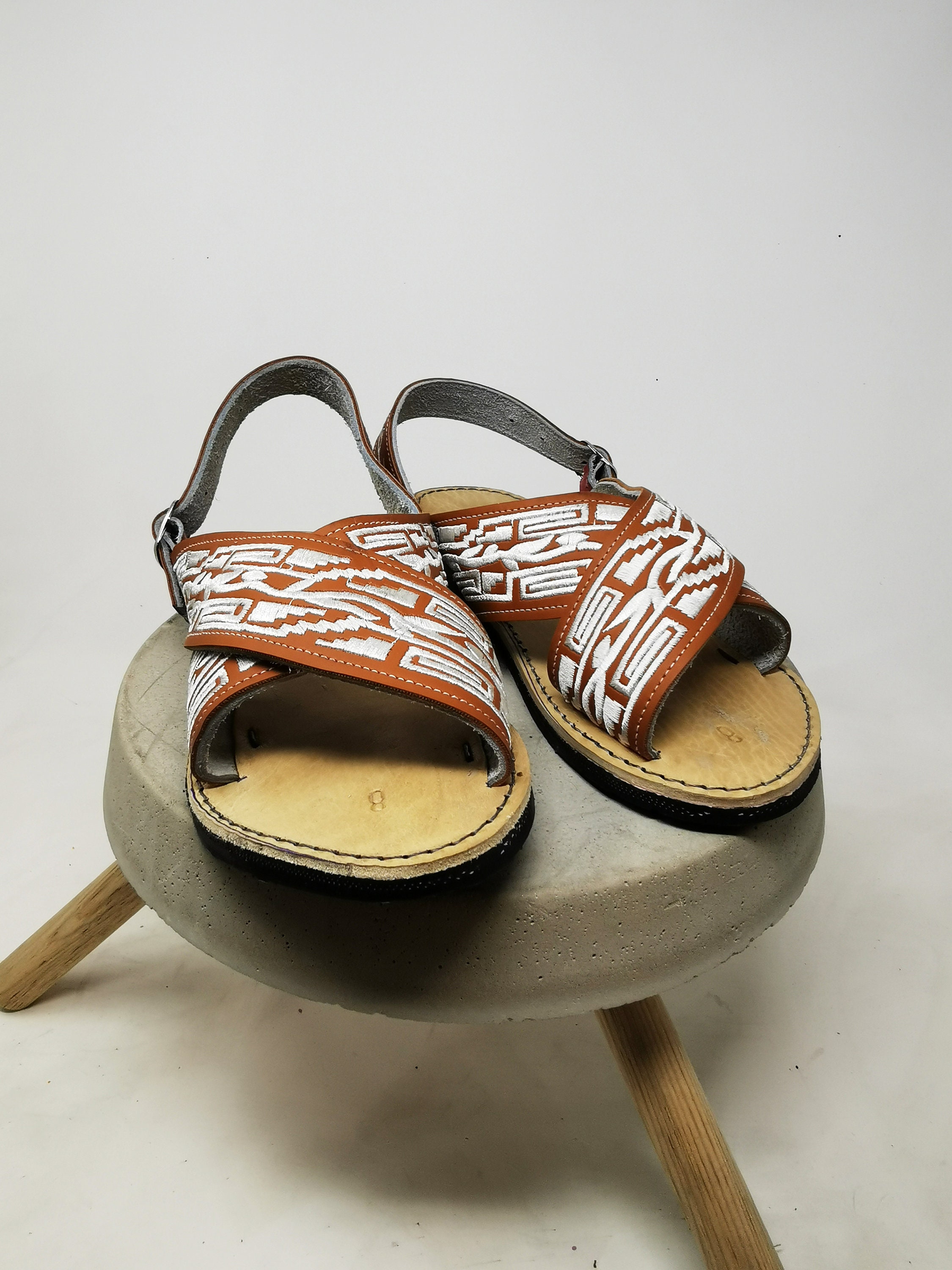 Crossed Huaraches for Men. Sandals With Embroidery - Etsy