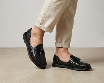 Mexican Huaraches for Men, Closed Toe Woven Leather Sandals, Handmade Artisan Shoes in Black, Made in Mexico