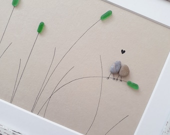 Pebble Art Tableau "Les Amoureux" 23x18 cm, artiste suisse Melinda Blomma, cadeau original toutes occasions fait main, deco minimaliste,