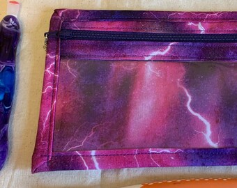 lightning fabric 8&quot; x 5&quot; vinyl front project bag, great for holding diamond painting pens, crochet hooks, makeup or anything you want