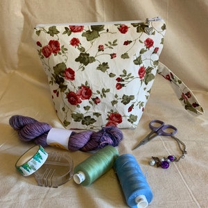 Sac de projet avec poignée de transport, idéal pour tricoter, crocheter, coudre, courtepointe, maquillage ou tout ce à quoi vous pouvez penser.