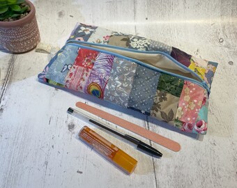 Bolsa única de patchwork, hermosa pieza ideal para guardar lápices/bolígrafos, maquillaje, joyas, manualidades, etc.