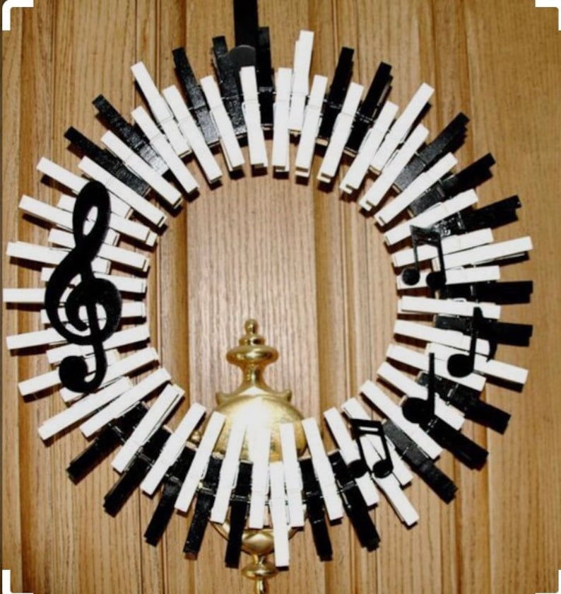 Music Note Confetti ~ Musical Theme Party Decor ~ Music Note Cut outs ~ Music Recital decor ~ Black /& White Music Notes Die Cuts