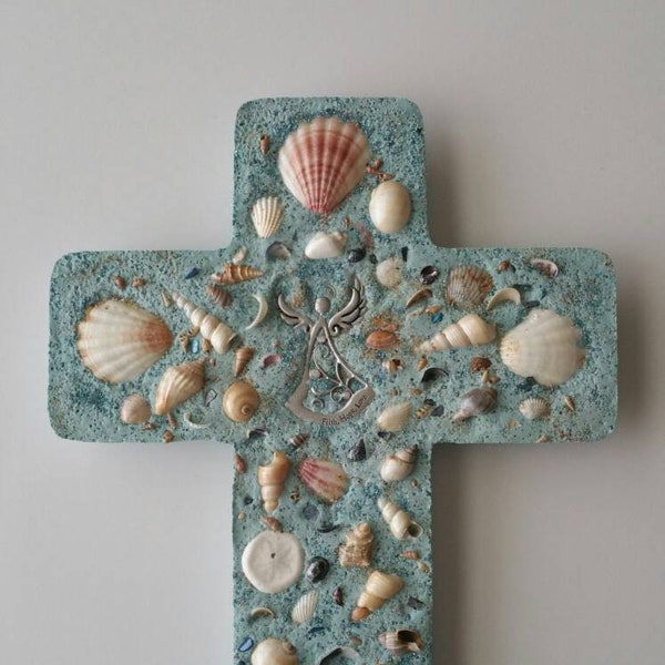Seashell Wall Cross