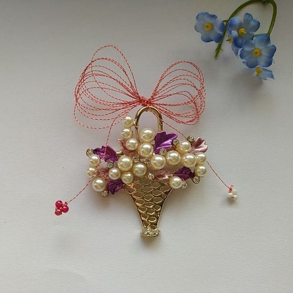 Romanian Martisor Romania march spring tradition amulet luck handmade pendant pin brooch Basket flowers leafs