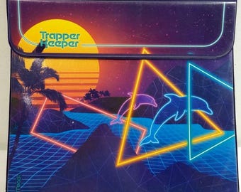 Mead Trapper Keeper Dolfijnen bij zonsondergang Tropisch neon geometrisch patroon jaren 2000