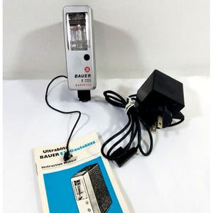 Bauer E 200 Autoblitz Flash With Cord Made In Germany Vintage