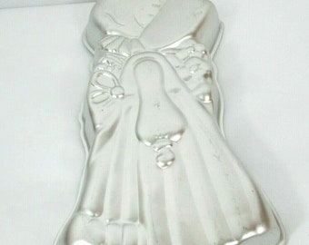 Wilton cake pan Vtg Holly Hobbie 1975 pan #502-194 American Greetings